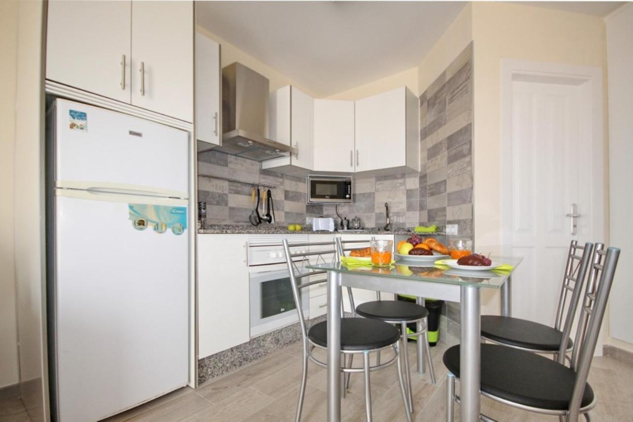 Apartment With Terrace On The Seafront In Playa Fanabe Costa Adeje Dış mekan fotoğraf
