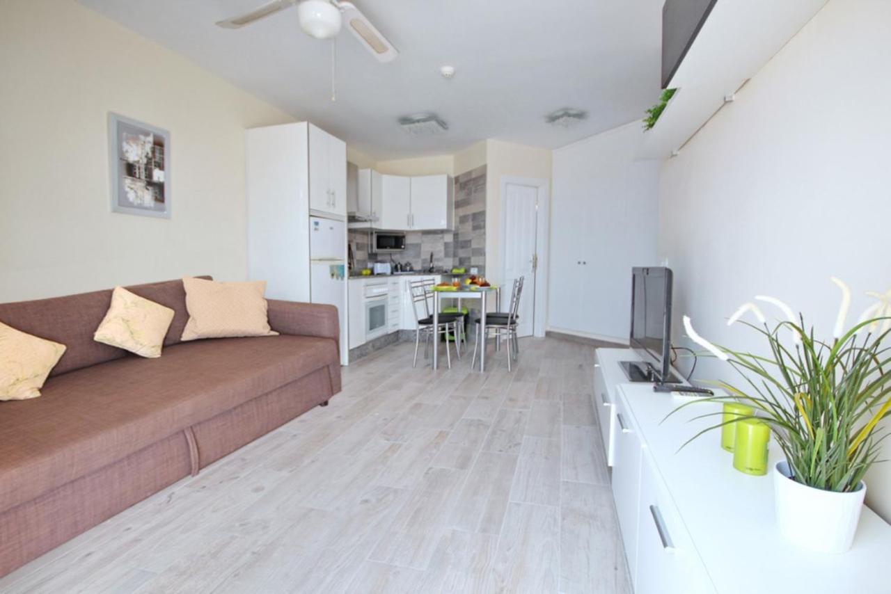 Apartment With Terrace On The Seafront In Playa Fanabe Costa Adeje Dış mekan fotoğraf